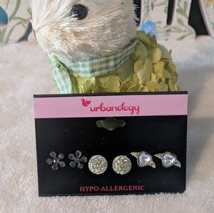 ♦️ B2G1FREE♦️Set of 3 Earrings